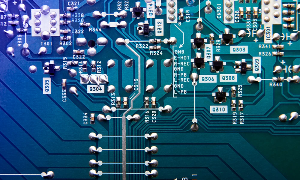 How to Choose an HDI PCB Manufacturer for High-Performance Applications